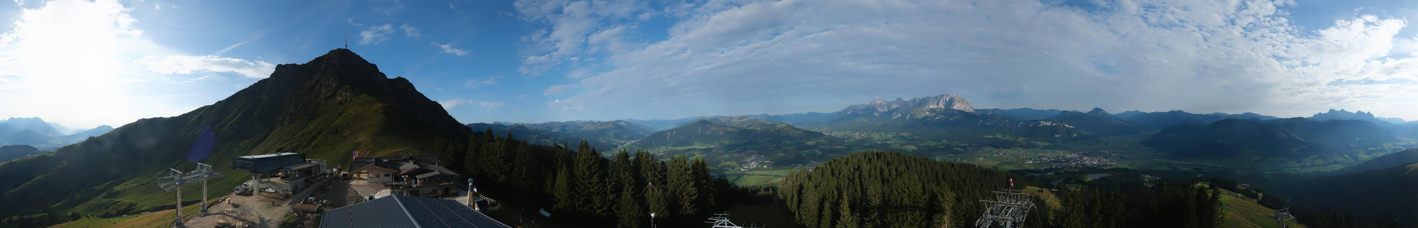 Archiv Foto Webcam St. Johann/Tirol: Blick von der Bergstation Harschbichl