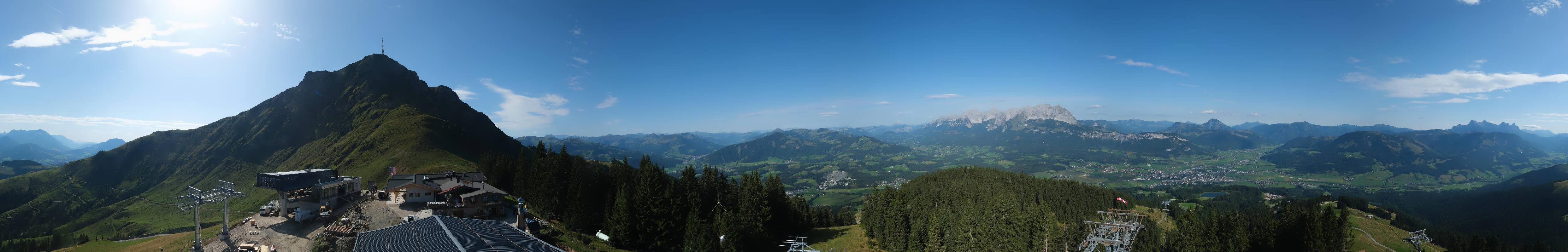 Archiv Foto Webcam St. Johann/Tirol: Blick von der Bergstation Harschbichl