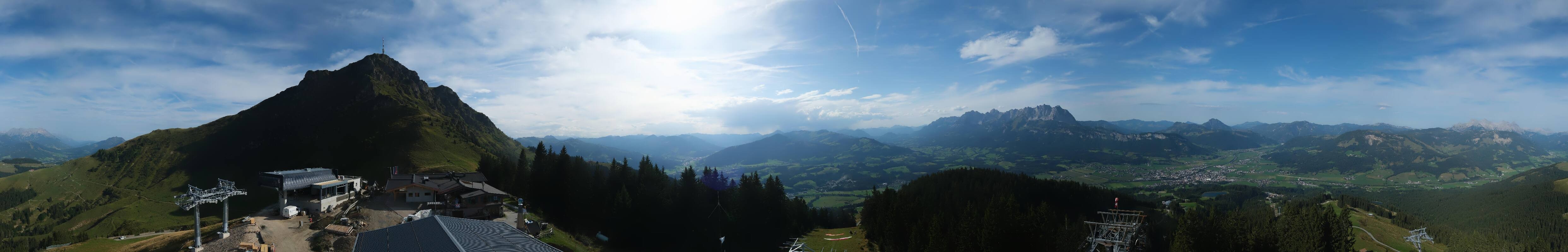 Archiv Foto Webcam St. Johann/Tirol: Blick von der Bergstation Harschbichl