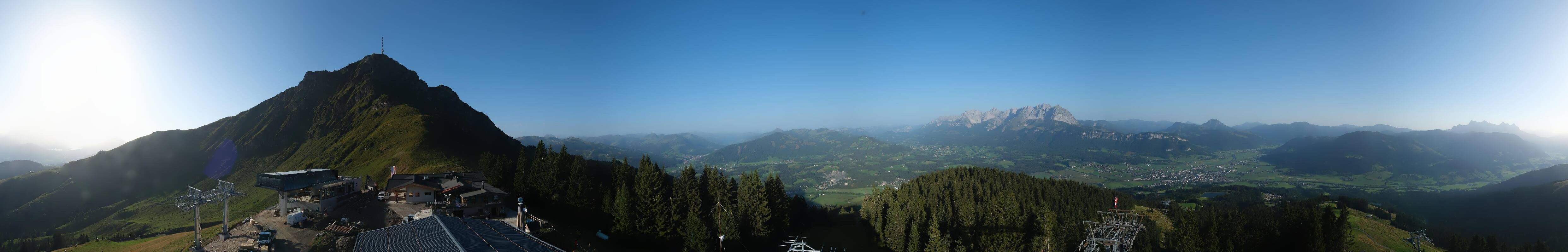 Archiv Foto Webcam St. Johann/Tirol: Blick von der Bergstation Harschbichl