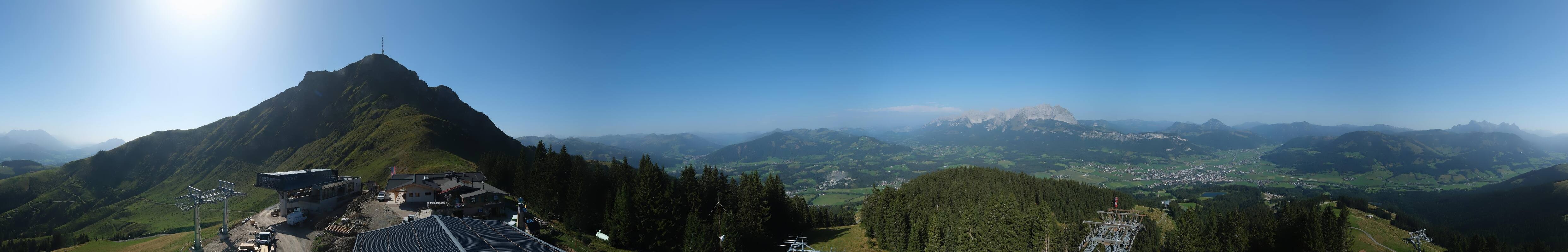 Archiv Foto Webcam St. Johann/Tirol: Blick von der Bergstation Harschbichl