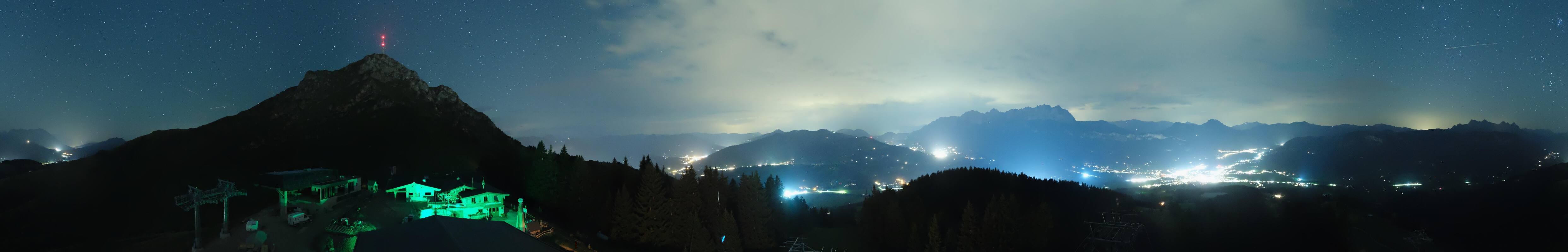 Archiv Foto Webcam St. Johann/Tirol: Blick von der Bergstation Harschbichl