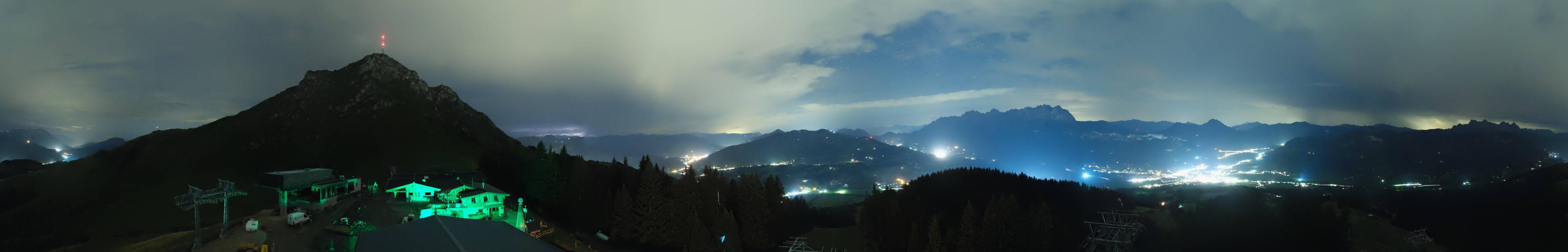 Archiv Foto Webcam St. Johann/Tirol: Blick von der Bergstation Harschbichl