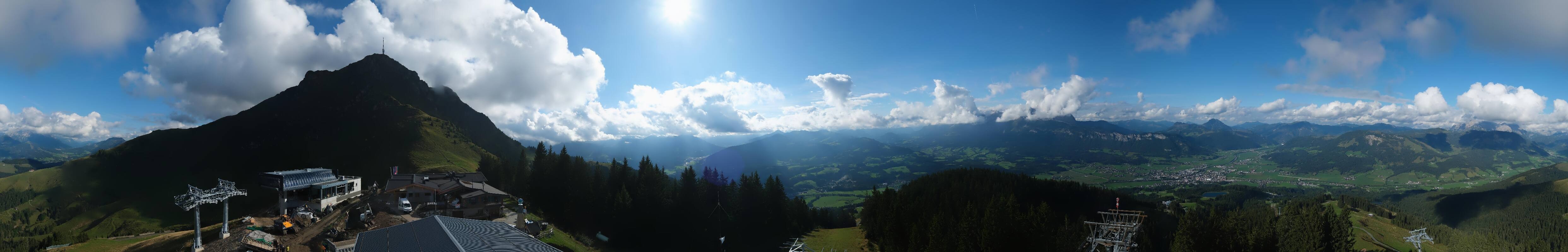 Archiv Foto Webcam St. Johann/Tirol: Blick von der Bergstation Harschbichl