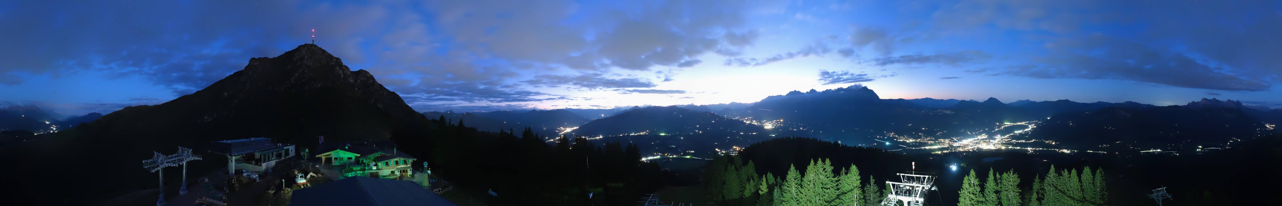 Archiv Foto Webcam St. Johann/Tirol: Blick von der Bergstation Harschbichl