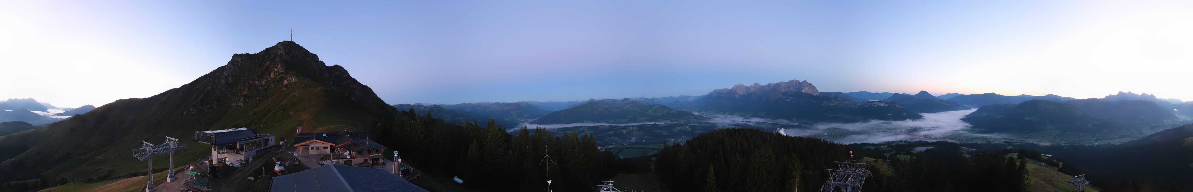 Archiv Foto Webcam St. Johann/Tirol: Blick von der Bergstation Harschbichl
