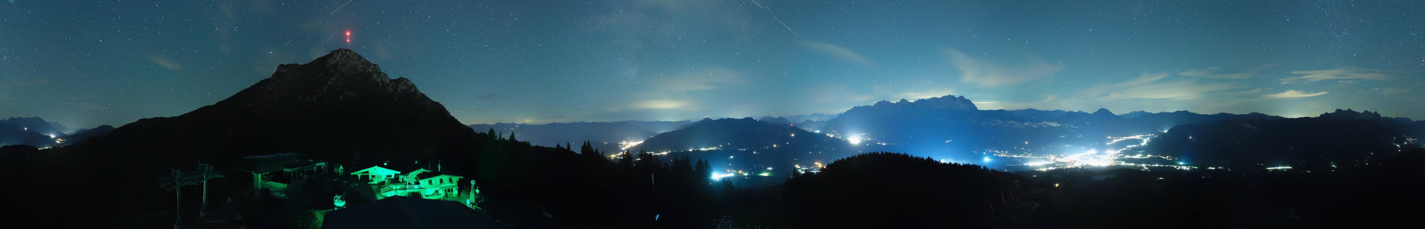 Archiv Foto Webcam St. Johann/Tirol: Blick von der Bergstation Harschbichl