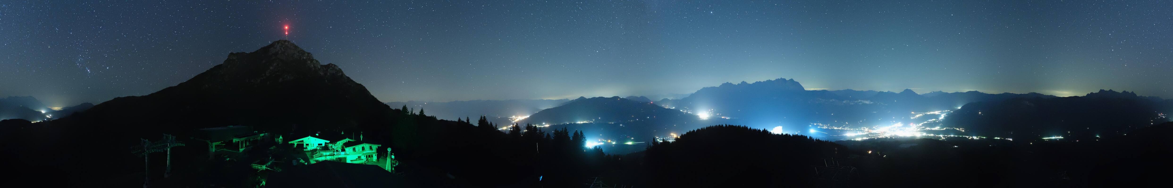 Archiv Foto Webcam St. Johann/Tirol: Blick von der Bergstation Harschbichl