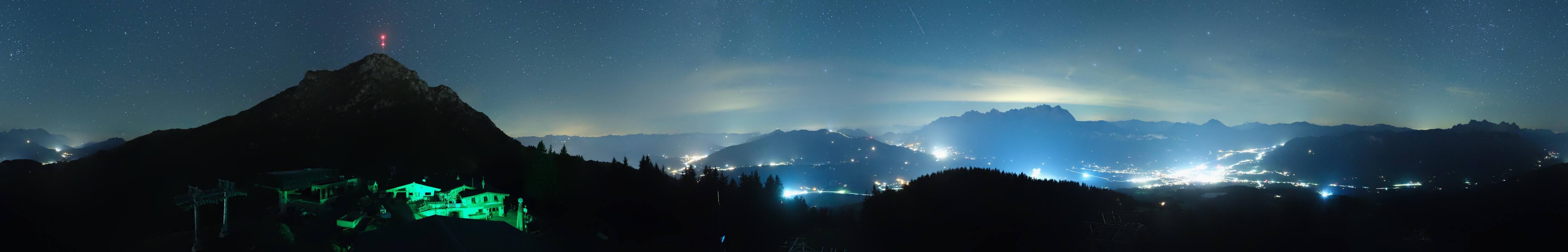 Archiv Foto Webcam St. Johann/Tirol: Blick von der Bergstation Harschbichl