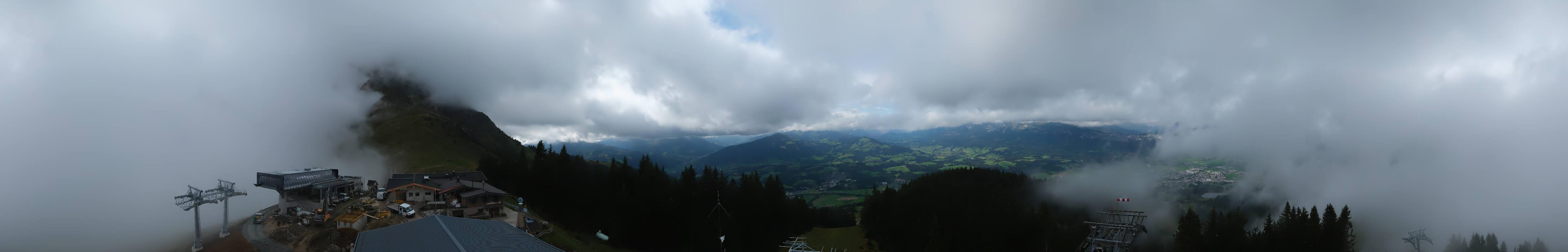Archiv Foto Webcam St. Johann/Tirol: Blick von der Bergstation Harschbichl
