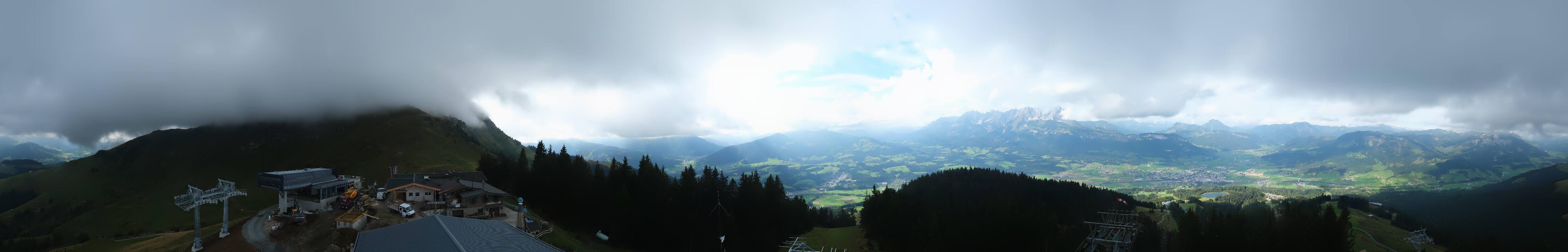 Archiv Foto Webcam St. Johann/Tirol: Blick von der Bergstation Harschbichl