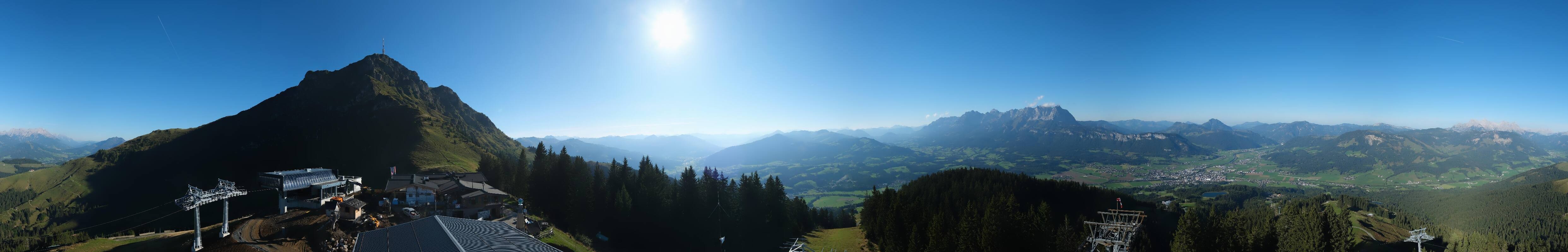 Archiv Foto Webcam St. Johann/Tirol: Blick von der Bergstation Harschbichl