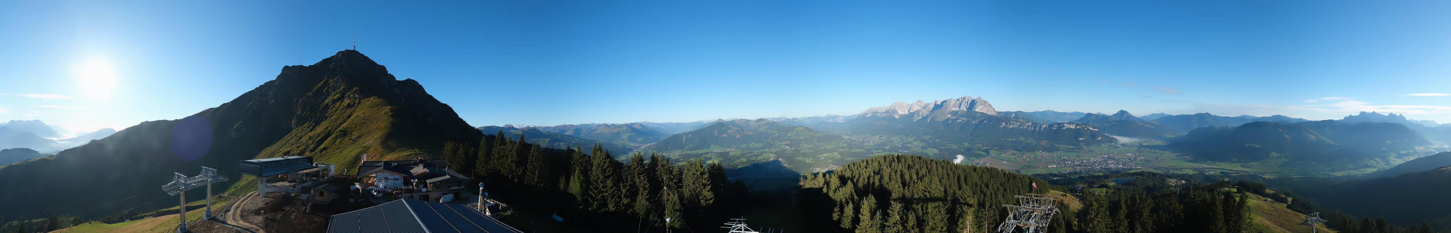 Archiv Foto Webcam St. Johann/Tirol: Blick von der Bergstation Harschbichl