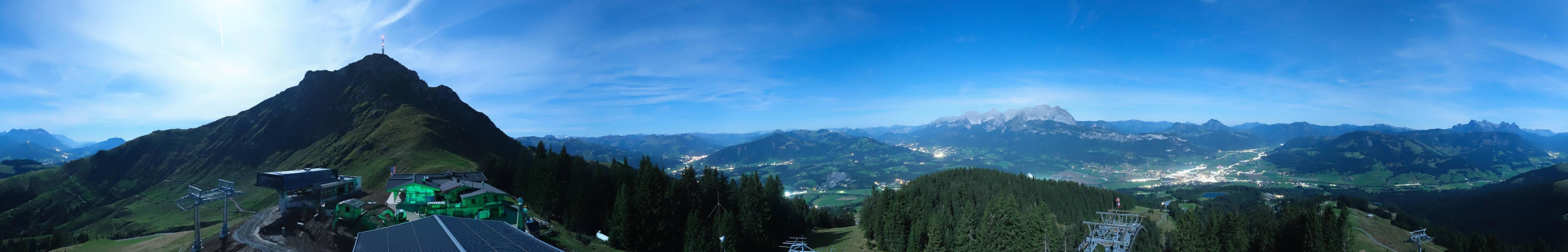 Archiv Foto Webcam St. Johann/Tirol: Blick von der Bergstation Harschbichl