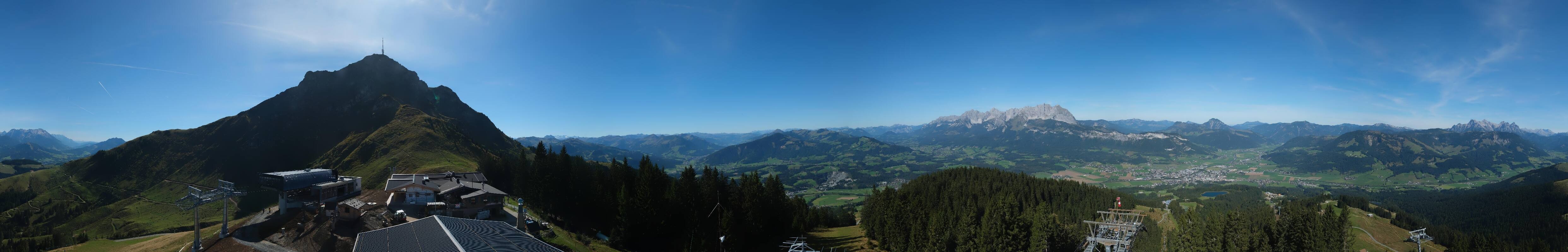 Archiv Foto Webcam St. Johann/Tirol: Blick von der Bergstation Harschbichl