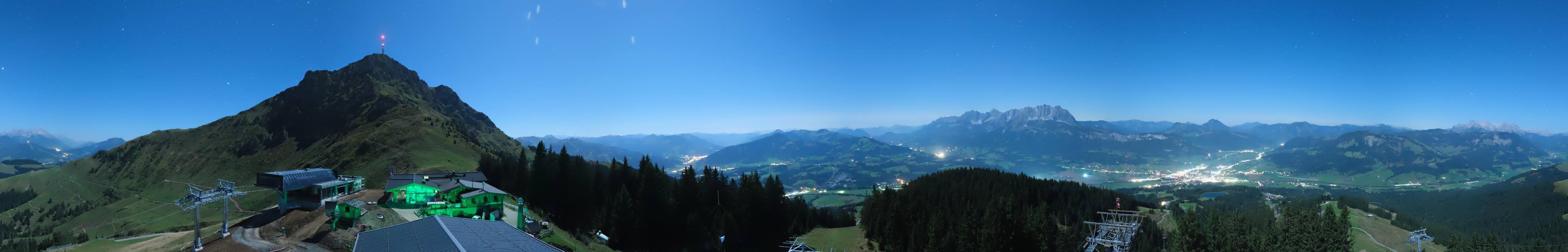 Archiv Foto Webcam St. Johann/Tirol: Blick von der Bergstation Harschbichl