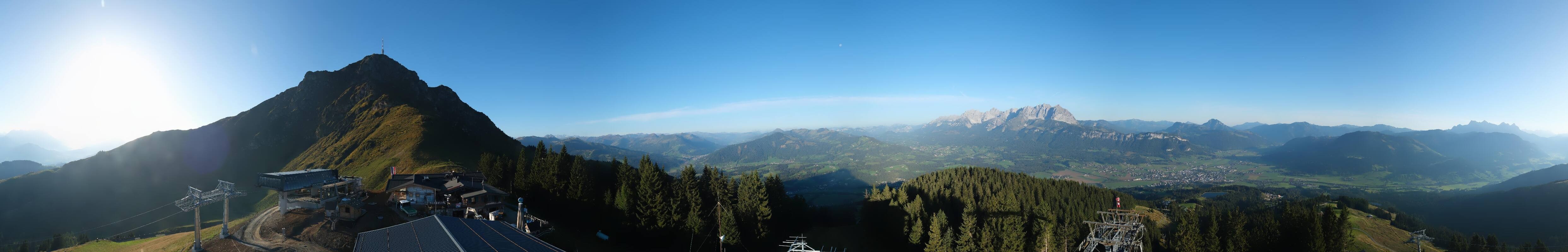 Archiv Foto Webcam St. Johann/Tirol: Blick von der Bergstation Harschbichl