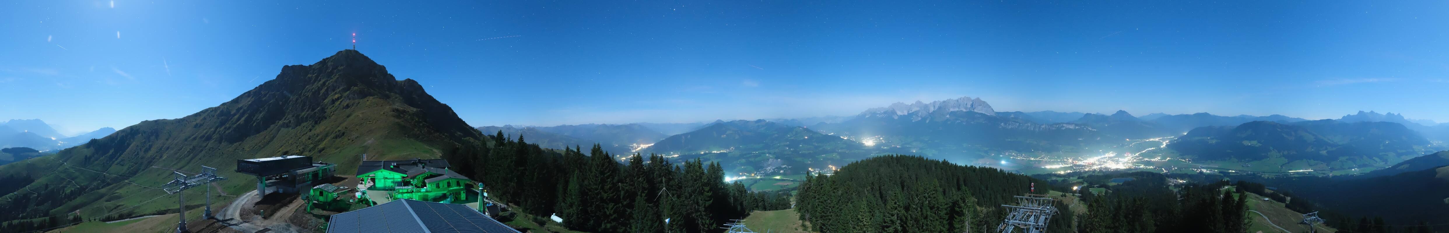 Archiv Foto Webcam St. Johann/Tirol: Blick von der Bergstation Harschbichl
