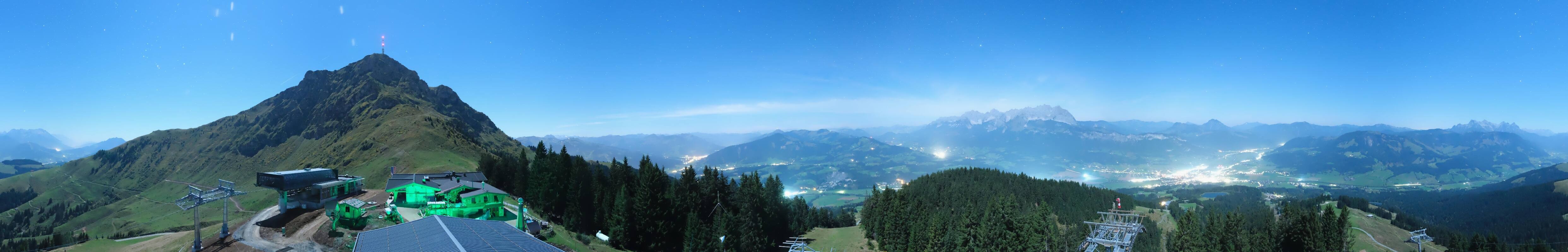 Archiv Foto Webcam St. Johann/Tirol: Blick von der Bergstation Harschbichl