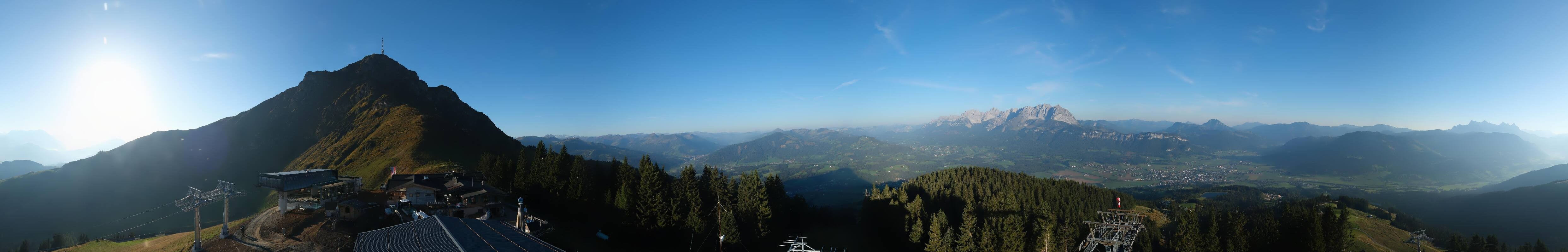 Archiv Foto Webcam St. Johann/Tirol: Blick von der Bergstation Harschbichl