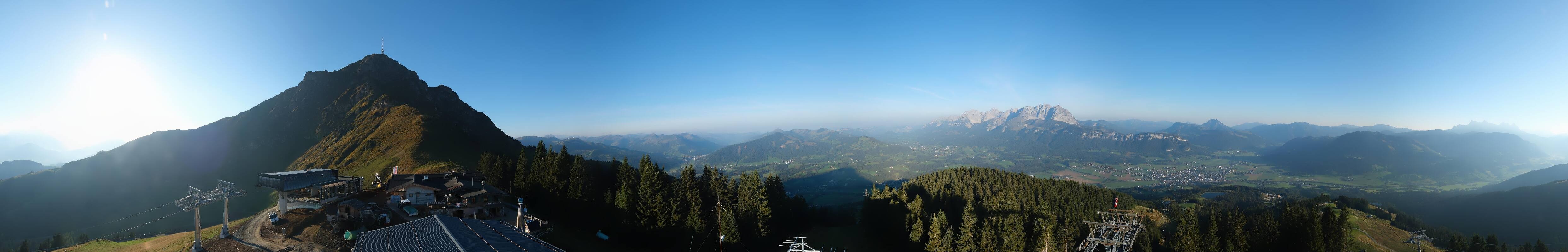 Archiv Foto Webcam St. Johann/Tirol: Blick von der Bergstation Harschbichl