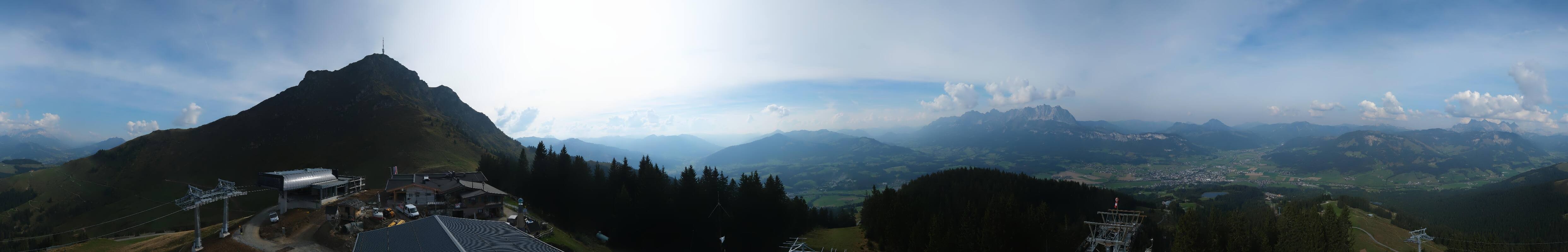 Archiv Foto Webcam St. Johann/Tirol: Blick von der Bergstation Harschbichl