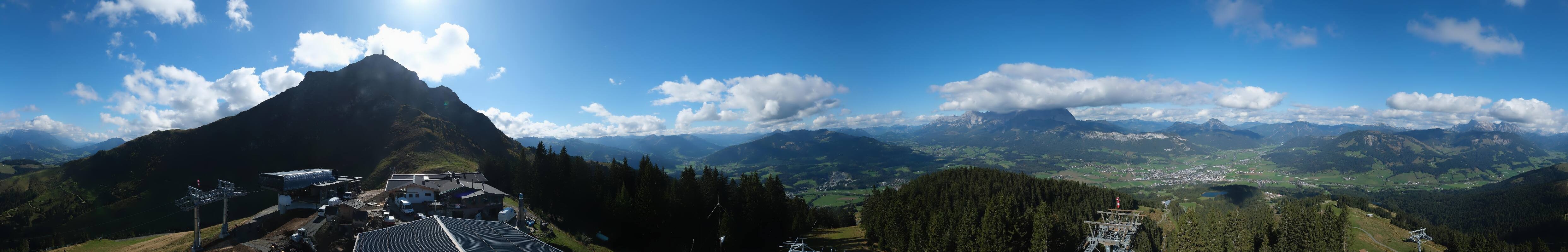 Archiv Foto Webcam St. Johann/Tirol: Blick von der Bergstation Harschbichl