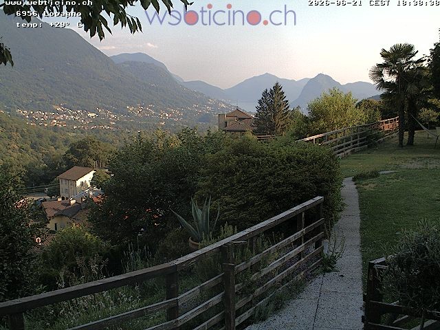 Archiv Foto Webcam Lugano - San Salvatore - Blick Richtung Lugano