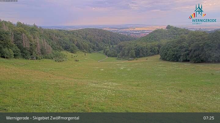 Archived image Webcam Wernigerode - Zwölfmorgental ski resort