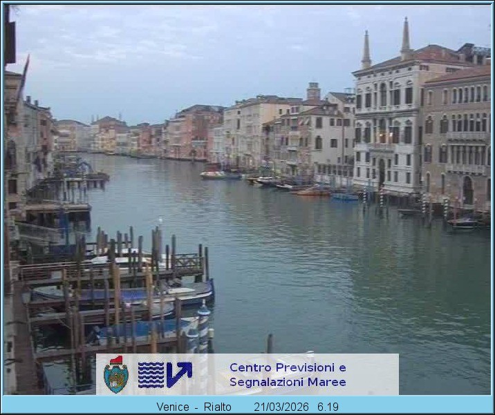 Archived image Webcam Canal Grande in Venice
