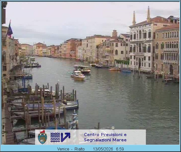 Archived image Webcam Canal Grande in Venice
