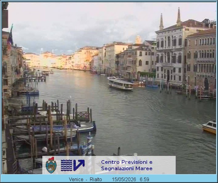 Archived image Webcam Canal Grande in Venice