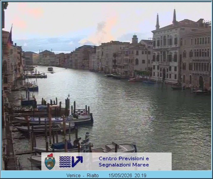 Archived image Webcam Canal Grande in Venice