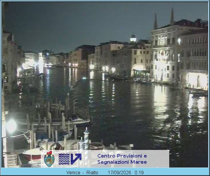 Archived image Webcam Canal Grande in Venice