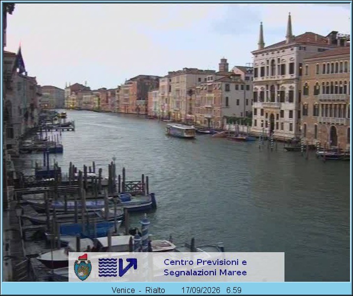 Archived image Webcam Canal Grande in Venice