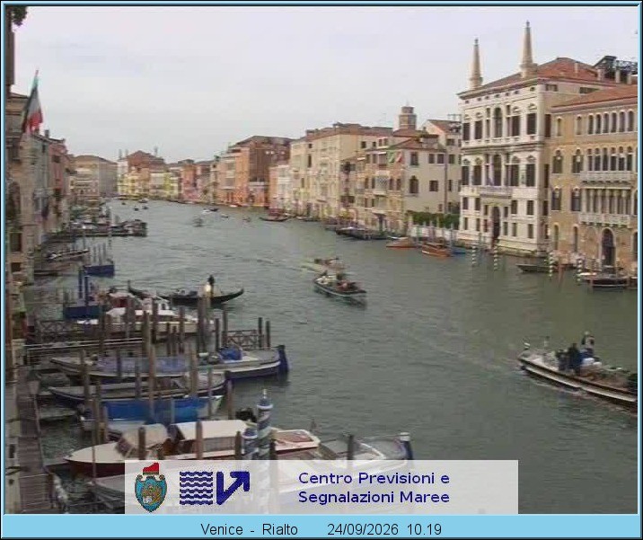 Archived image Webcam Canal Grande in Venice
