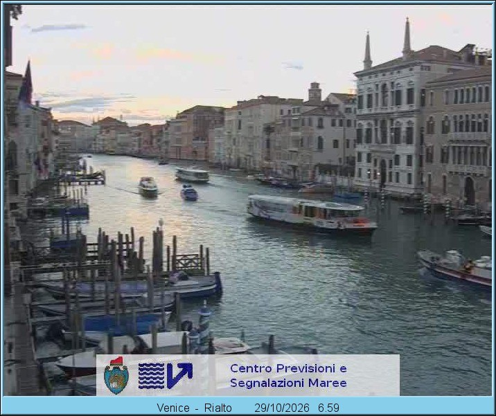 Archived image Webcam Canal Grande in Venice