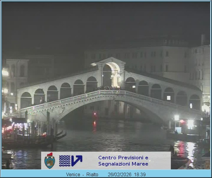 Archived image Webcam Rialto Bridge in Venice