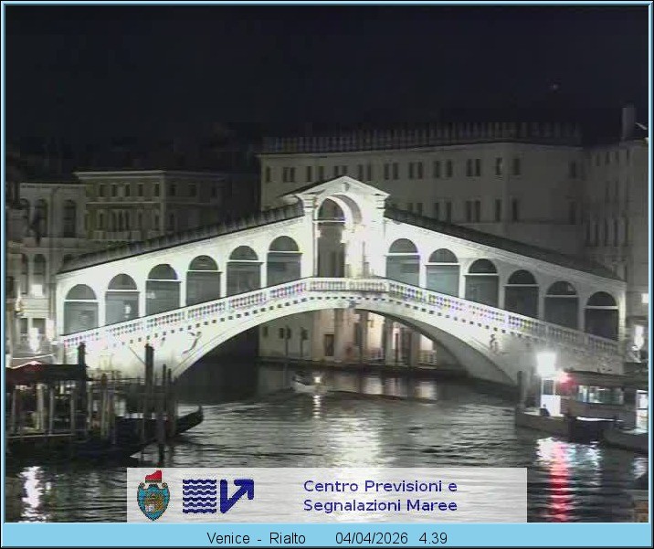 Archived image Webcam Rialto Bridge in Venice