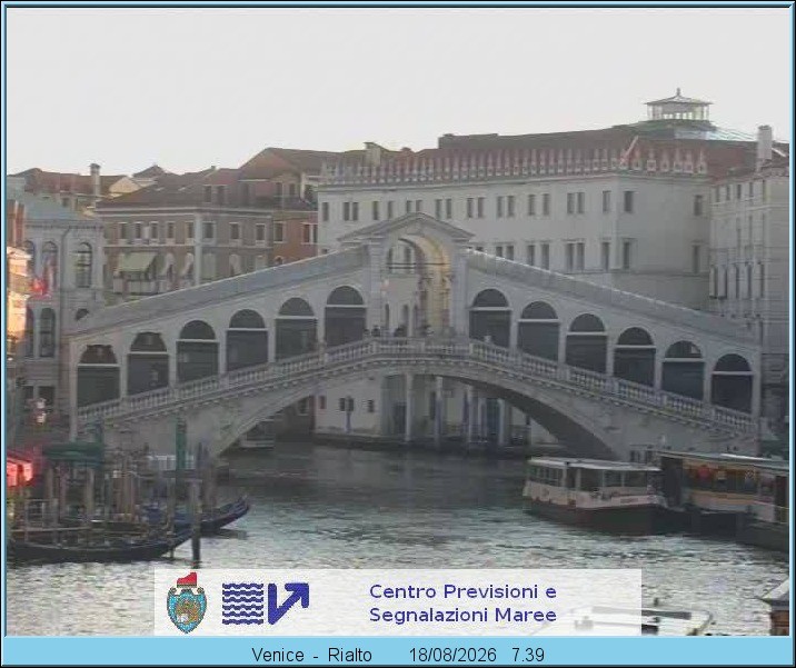 Archived image Webcam Rialto Bridge in Venice