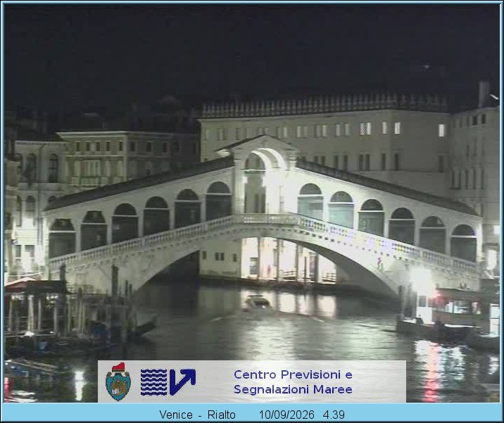 Archived image Webcam Rialto Bridge in Venice