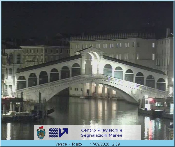 Archived image Webcam Rialto Bridge in Venice