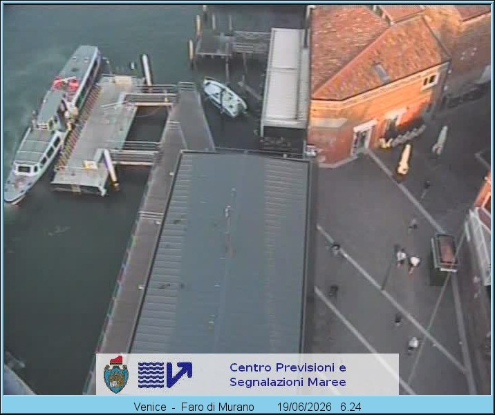 Archiv Foto Webcam Murano Hafen in Venedig
