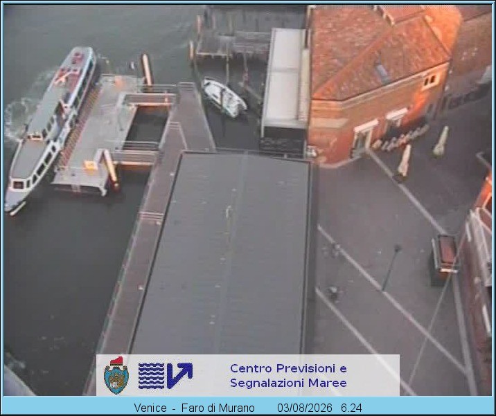 Archiv Foto Webcam Murano Hafen in Venedig