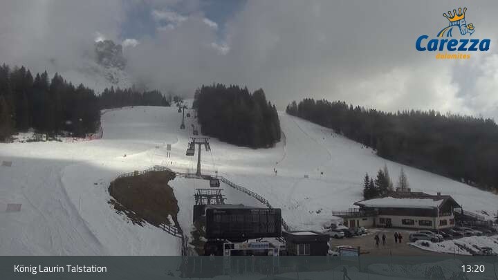 Archived image Webcam Welschnofen: View chair Lift King Laurin