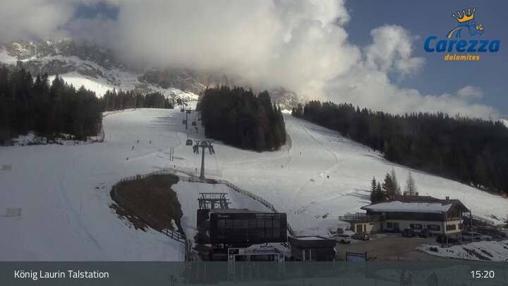 Archived image Webcam Welschnofen: View chair Lift King Laurin