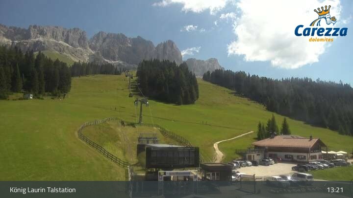 Archived image Webcam Welschnofen: View chair Lift King Laurin