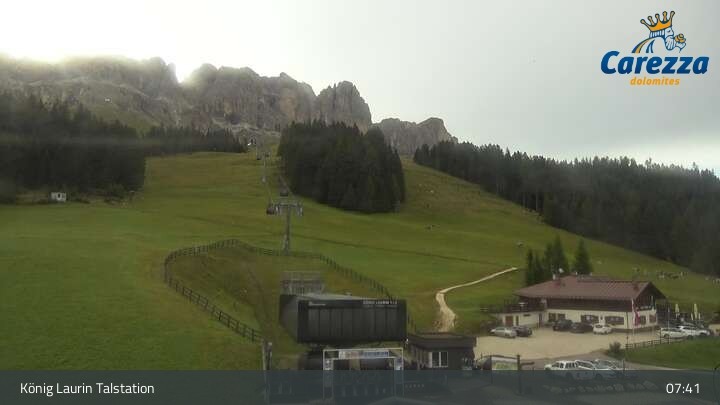 Archived image Webcam Welschnofen: View chair Lift King Laurin