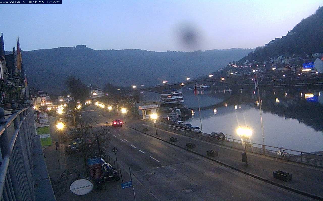 Archived image Webcam Cochem - View to the river Mosel