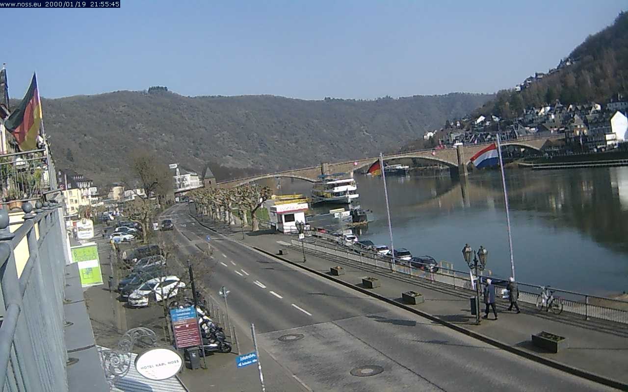 Archived image Webcam Cochem - View to the river Mosel